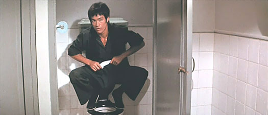 Bruce Lee Toilet Technique